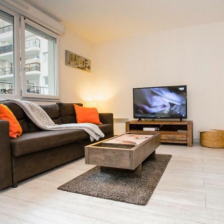 Chic Apart With Bar In Paris Saint-Denis  Esterno foto